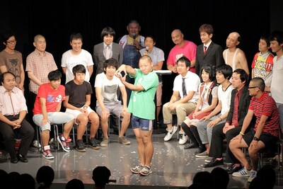 松竹芸能 新宿角座で行われた「東京スタディツアー 松竹芸能SPライブ」。(c)松竹芸能