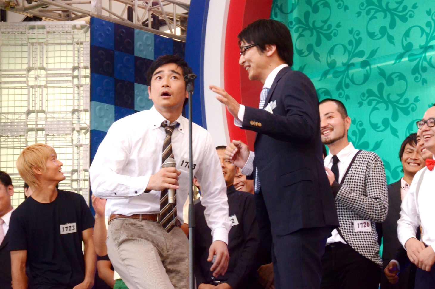 ハマカーン神田（右）は「姉・神田うのの“バーター”出演をなくします」。