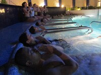 あるあるジャグジーでの祈祷。