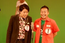 三拍子・高倉（左）とキャン×キャン長浜（右）。抽選で決まった設定「ヤンキーの喧嘩」をもとに、探り探りで即興ネタを披露した。