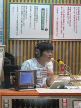 MC中のバカリズム。