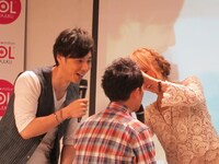 井本つけまつげ体験中。