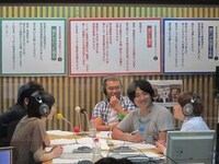 ハリセンボンとアルコ＆ピース。