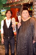 ナインティナイン矢部（左）とマツコ・デラックス（右）。