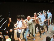 多くのげんしじん事務所芸人が協力した「地獄のトレイントレイン」。