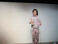 右左ゲームのレクチャーVTR。