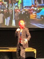 「映画『スパイダーマン』をまったく観たことがないんですけどやります」