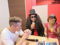 9月14日（金）、渋谷・ヨシモト∞ホールにて開催される「RGのヘルタースケルター ～RGがHGの前で相方をとっかえひっかえして嫌がらせをする夜～」を前に険悪なHGとRG。