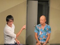 大和と小峠は専門用語を使いながら害虫駆除あるあるでしばし大盛り上がり。