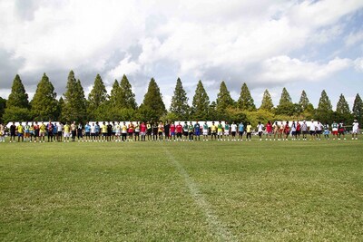 千葉・生命の森リゾートにて行われたよしもと芸人による大運動会「LAUGH SPORTS FES 2012 in CHIBA～よしもと若手“ほぼ”オールスターズ大運動会～」サッカー大会。(c)藤澤孝代（フォトプロ）