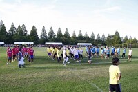 よしもと芸人による大運動会「LAUGH SPORTS FES 2012 in CHIBA～よしもと若手“ほぼ”オールスターズ大運動会～」閉会式。(c)藤澤孝代（フォトプロ）