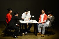 ジグザグジギー（左）とうしろシティ（右）の対戦の様子。