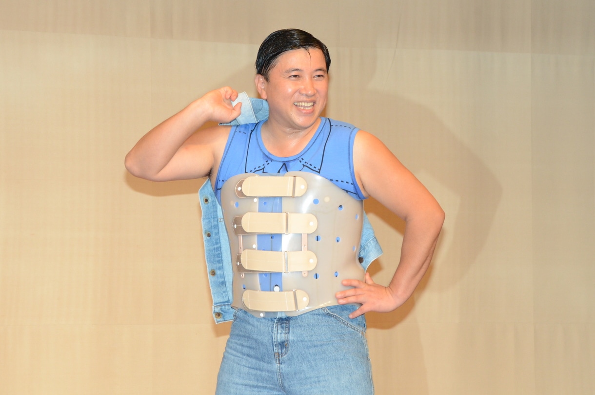 本日9月26日に仕事復帰会見を行ったスギちゃん。