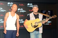 コントの衣装でイベントに登場したバイきんぐ。