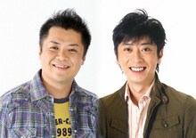 バラエティ特番「小杉＆後藤 なんでやねん×なんでやねん」でMCを務めるブラックマヨネーズ小杉（左）とフットボールアワー後藤（右）。(c)テレビ朝日