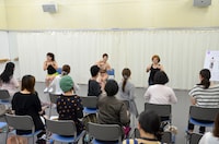 ダイエットレッスンの様子。