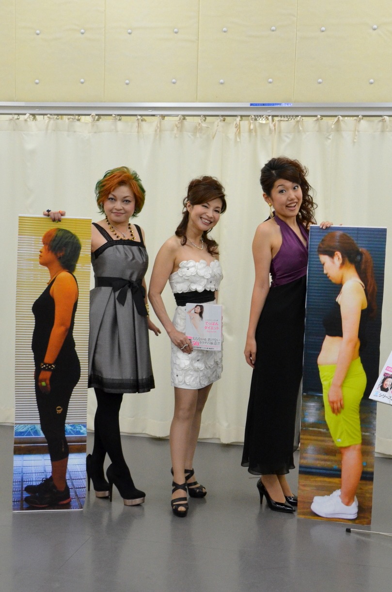 まちゃまちゃ、シルク、横澤夏子（左から）。