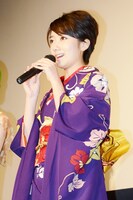 「幸福の彼方」（原作・林芙美子）に出演する波瑠。