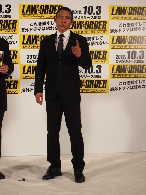 “米オバ○大統領”（松下アキラ）