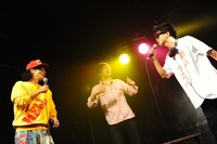 エレキコミックの名物マネージャーと片桐仁のラップバトル「MC UEVA vs HIDEBU」。