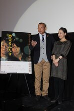 笑福亭鶴瓶（左）と西川美和監督（右）。