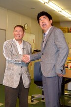 ビートたけし（左）と石橋貴明（右）。