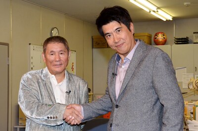 新バラエティ番組「日曜ゴールデンで何やってんだテレビ」に出演するビートたけし（左）と石橋貴明（右）。