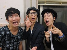 10月22日（月）、東京グローブ座にて、「ナイスなやつらpresents　グッドコマーシャル」を上演するNON STYLE石田、キングコング西野、しずる村上。