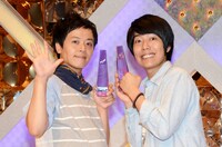 「平成24年度 NHK新人演芸大賞」の演芸部門で大賞を受賞したうしろシティ。