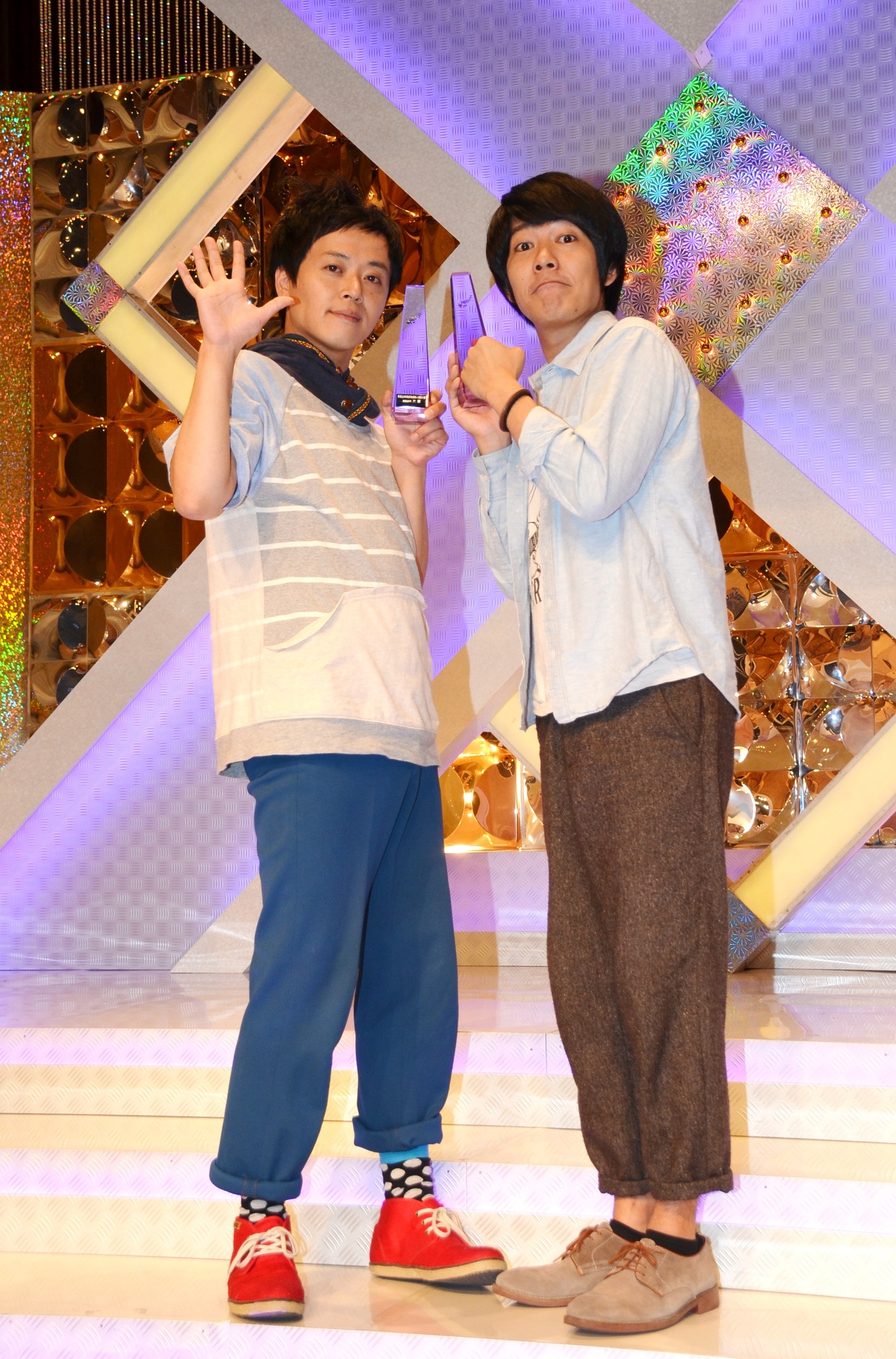 うしろシティ金子（左）と阿諏訪（右）。