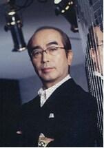 「志村けんの夜の虫」（TBSラジオ）でパーソナリティを担当する志村けん。