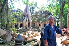 「高田純次のアジアぷらぷら」カンボジア編の一場面。(c)BS12ch TwellV