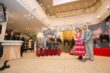 なんばグランド花月にて行われた「祝！笑福亭仁鶴 50周年」お祝い記者会見。(c)吉本興業