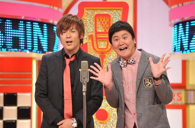 「漫才維新2012 ytv漫才新人賞ROUND3」予選1位通過のウーマンラッシュアワー。(c)YTV