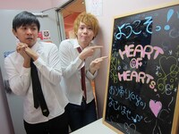 「ハートオブハーツ」入口にて。
