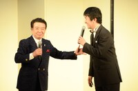 中津川弦と師匠・鯉川のぼる。