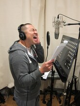 DVD用のレコーディングを行ったレイザーラモンRG。