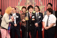 トークコーナーにはタイムマシーン3号も登場。