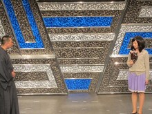 幽霊の麻衣子演じるスパイク小川。「コレ以上、アナタノアルアルヲ、聞キタクアリマセン」と、般若麻衣子の口調も完璧。