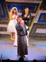 麟平と遙香さんの結婚を祝うRG。「結婚あるある」を「年賀状が増える」と歌った。