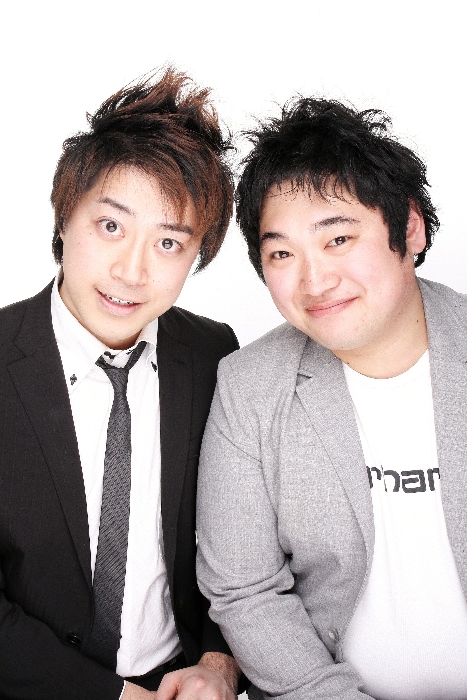 三拍子。左が高倉、右が久保。