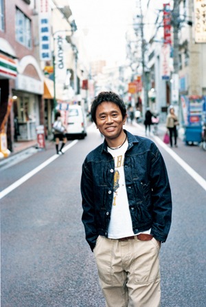 ダウンタウン浜田雅功。オリジナル楽曲「ラブレター」の配信が決定した。