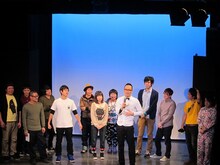 司会はピーマンズスタンダード南川。篠宮×永野というまさかの強敵に振り回されながらも、ツッコミ力を遺憾なく発揮ししっかりとライブを構築。