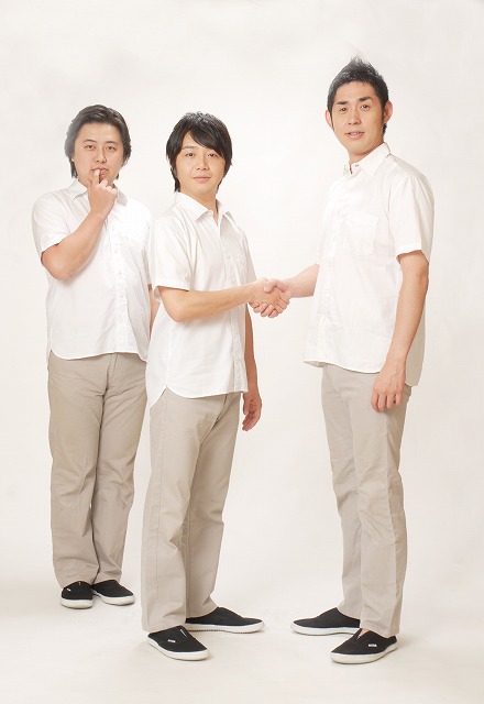 来年2013年3月21日（木）から24日（日）まで、東京・下北沢駅前劇場にて、単独ライブ「フラミンゴコントライブ vol.22」を開催するフラミンゴ。