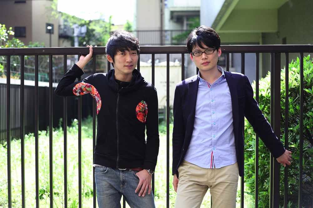 「最前線」掲載のNON STYLE石田連載「NON STYLE 石田の明語」。フォトグラファー / 松本美枝子