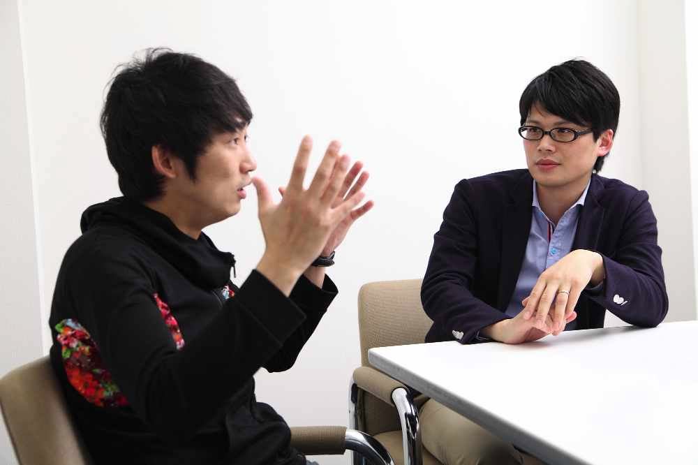 「最前線」掲載のNON STYLE石田連載「NON STYLE 石田の明語」。フォトグラファー / 松本美枝子