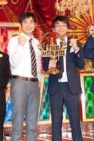 「日清食品 THE MANZAI 2012 年間最強漫才師決定トーナメント」で王者に輝いたハマカーン。
