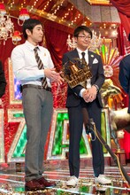 「日清食品 THE MANZAI 2012」で優勝したハマカーン。