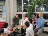 Bコースが慕う先輩品川庄司。3人それぞれと思い出があり、解散を惜しんでいる様子。