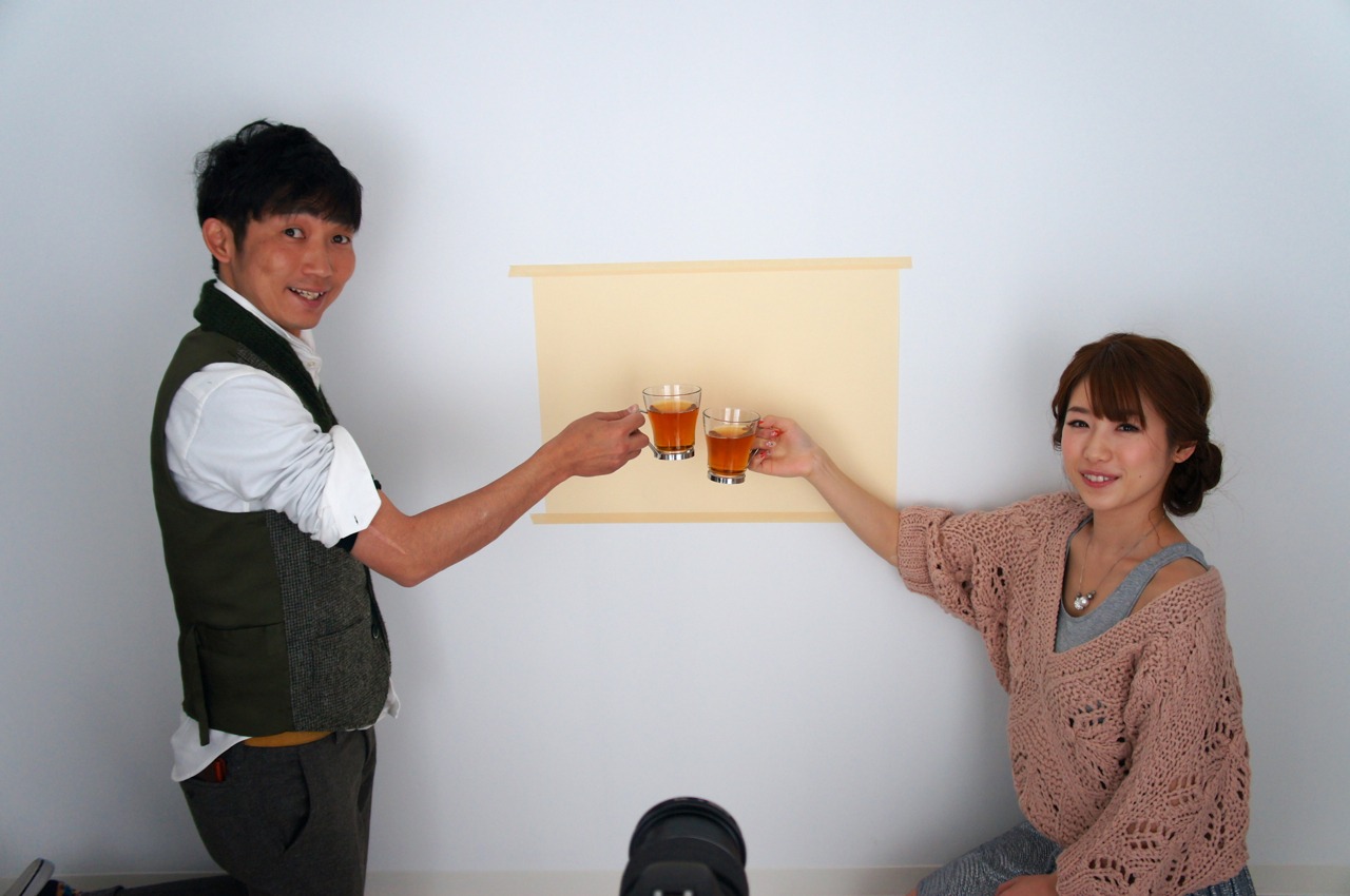 左から石田明（NON STYLE）、SAWA。